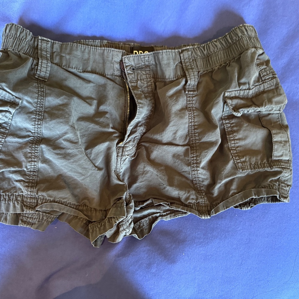 BDG Urban Outfitters W28 L32